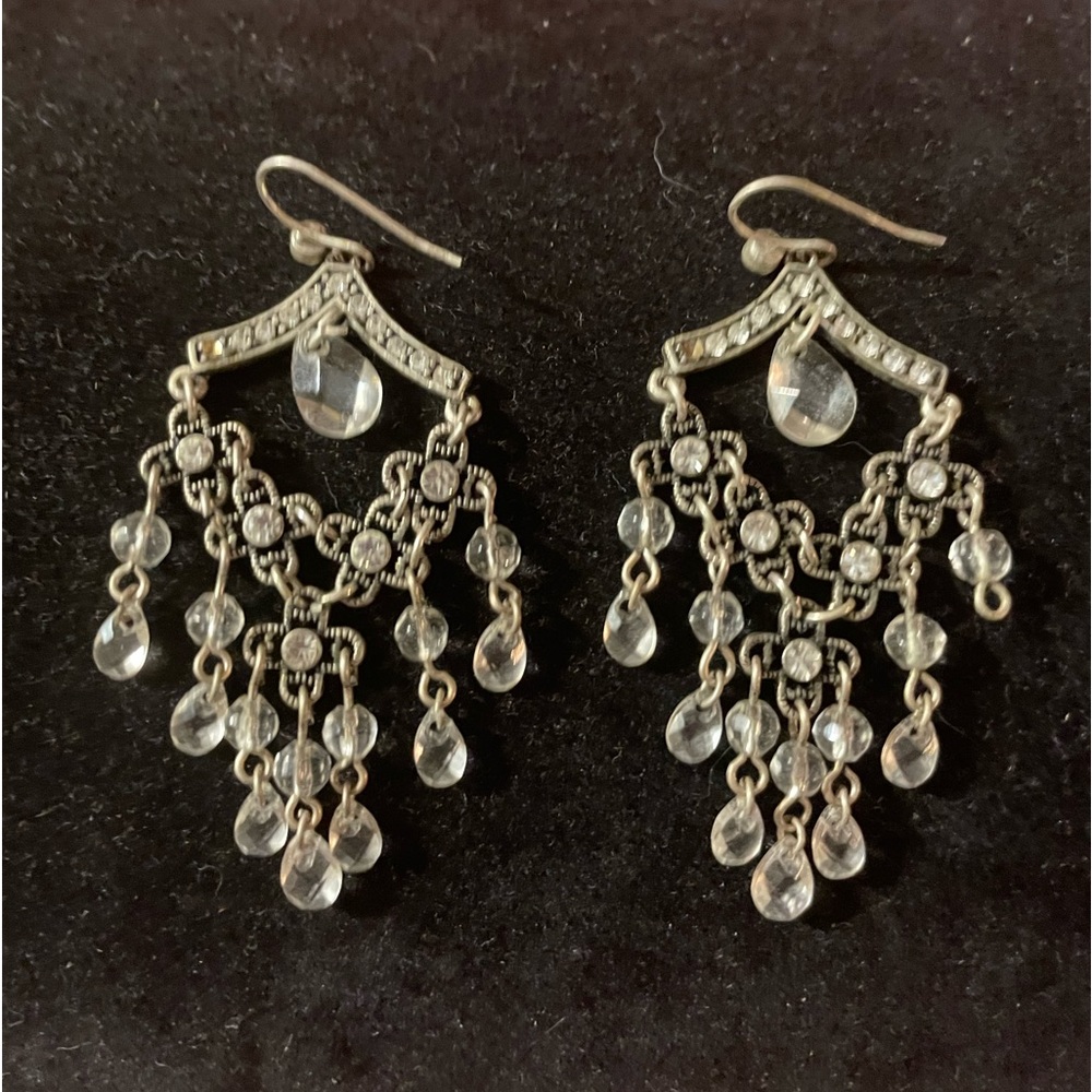 STUNNING VINTAGE CHANDELIER EARRINGS